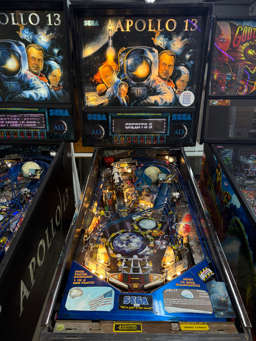 Διαχρονικό φλιπεράκι με κερματοδέκτη Apollo 13