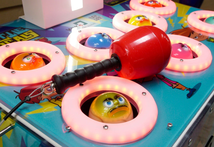 Little Ghost hitem Σφυρί - WIK