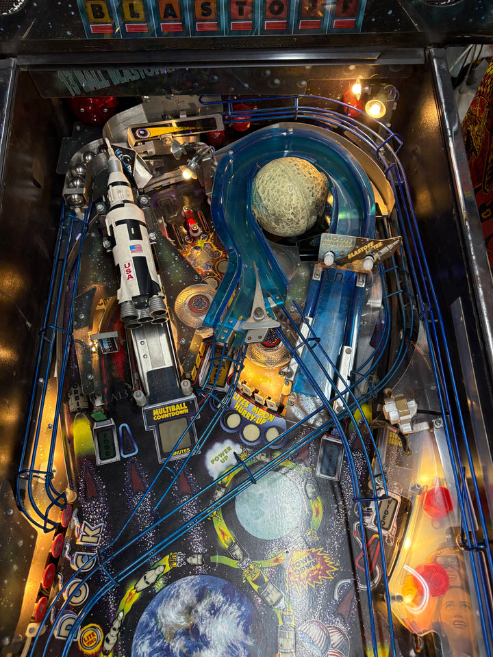 Sega Apollo 13 pinball machine