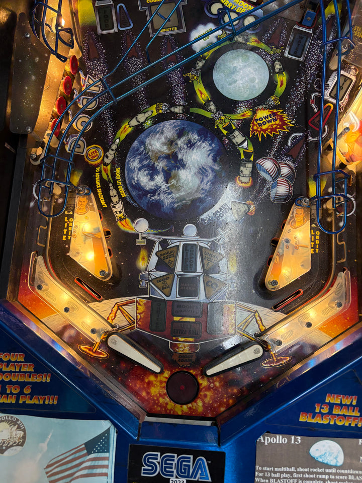 Sega Apollo 13 pinball machine