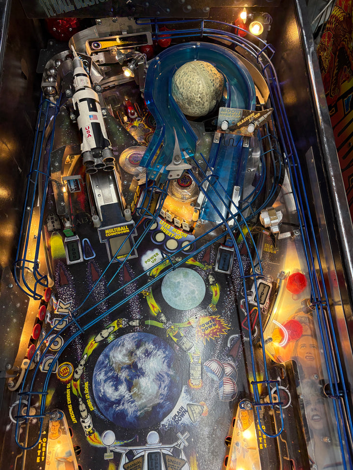 Sega Apollo 13 pinball machine