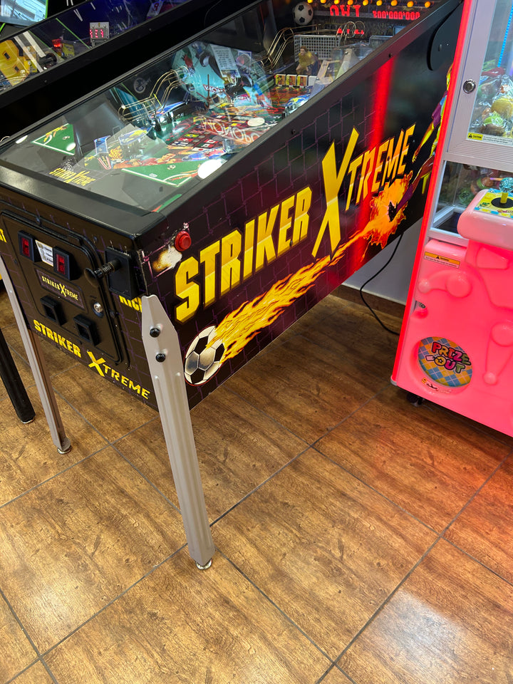 Φλίπερ Stern Striker Extreme